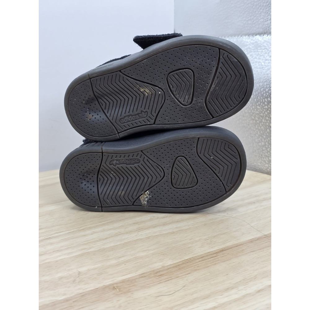 Little Kids 6K - Adidas Tubular Invader Strap Athletic Shoes Triple Black RARE - Picture 9 of 10